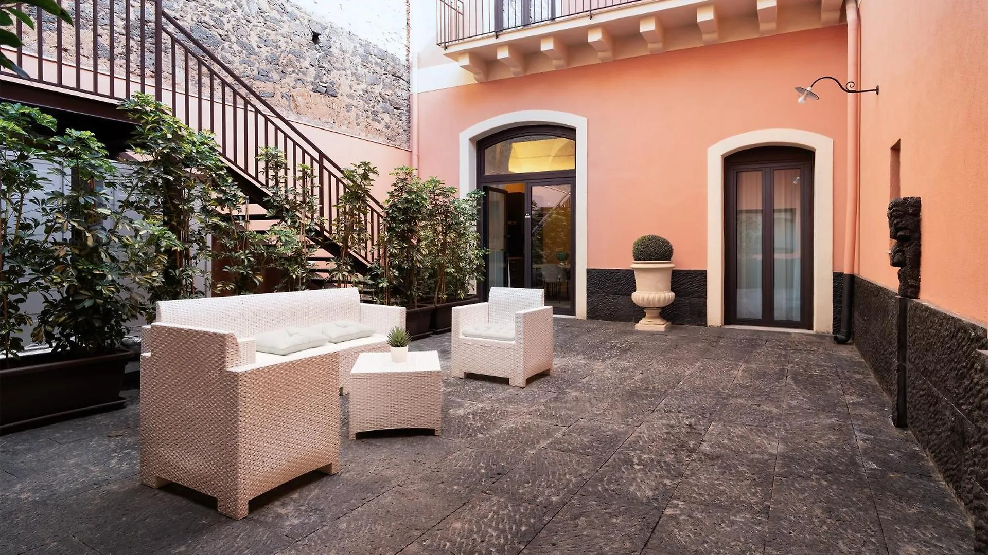 Trilocale Don Carlo 2 Double Rooms 2 Bathrooms Катания Апартаменты